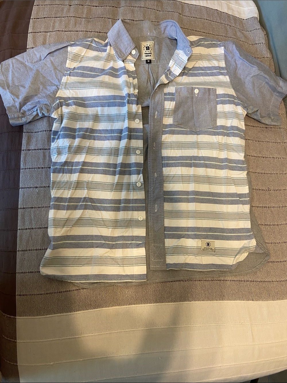 BGDA Striped Short-Sleeve Button-Up Shirt in White and Light Blue
